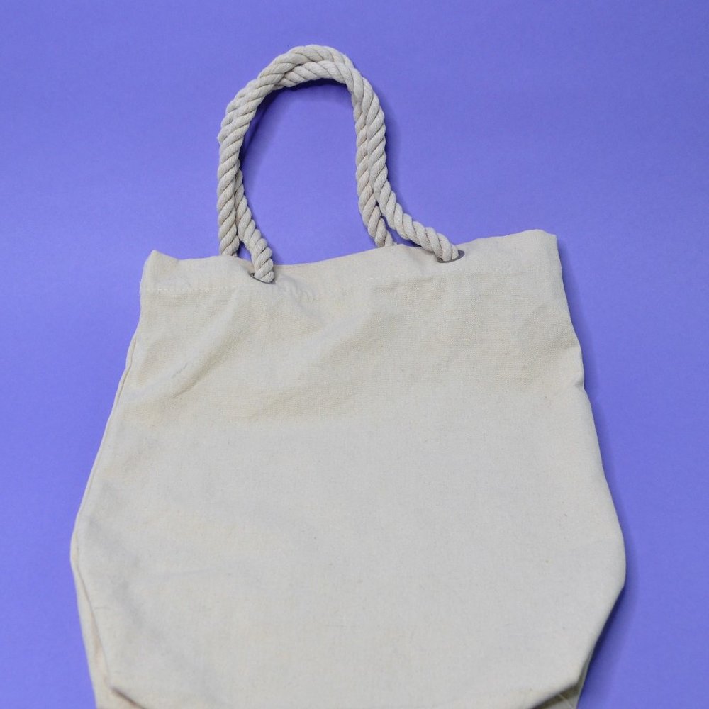 NWOT - "Ooh La La Book Shopping" Cream Canvas Bag with Rope Handles - Picture 3 of 4